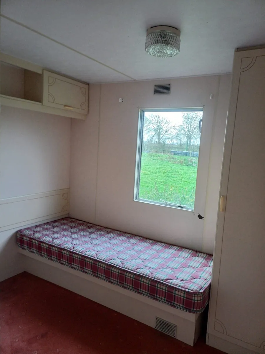 Mobile home - Image 2