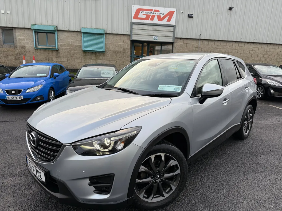 2017 Mazda CX-5 Platinum - Image 1