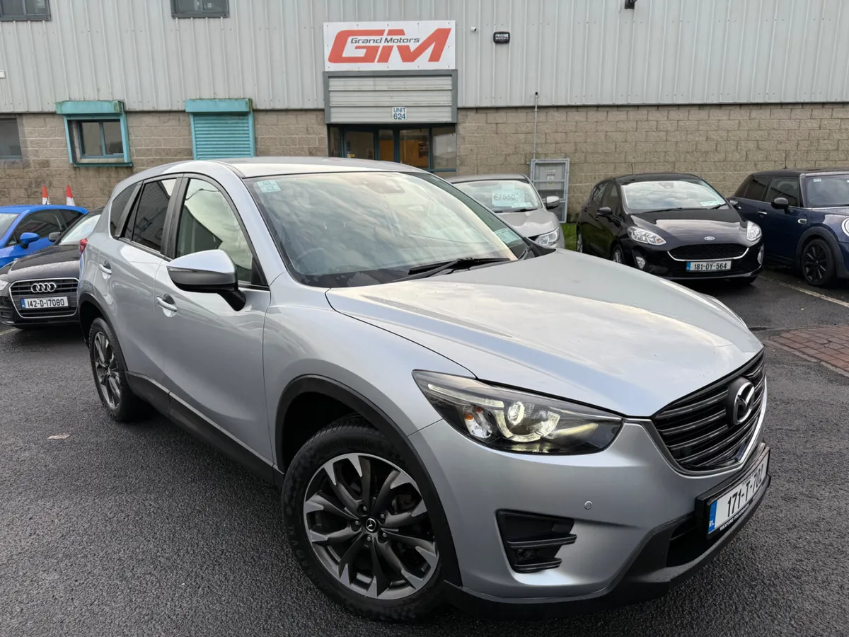 2017 Mazda CX-5 Platinum - Image 2
