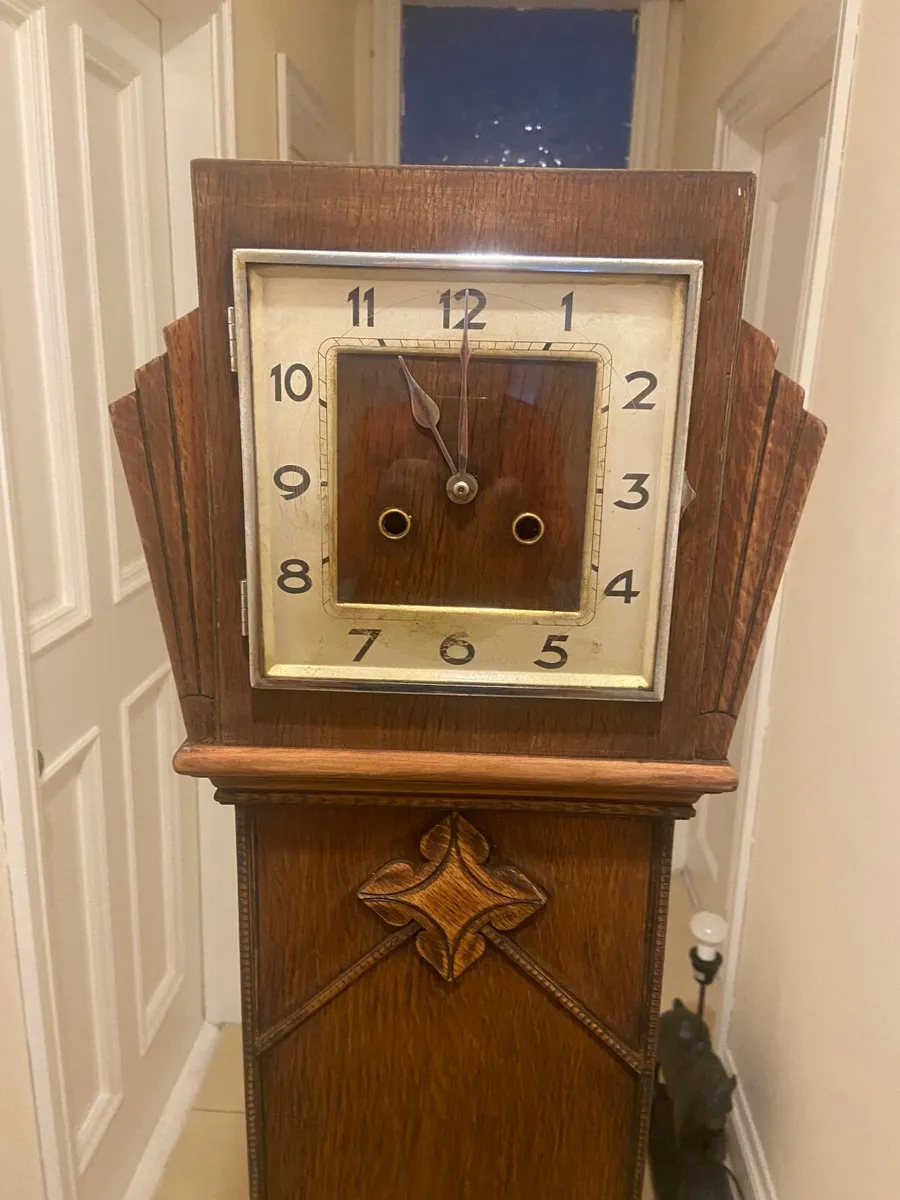 Long case Clock - Image 1