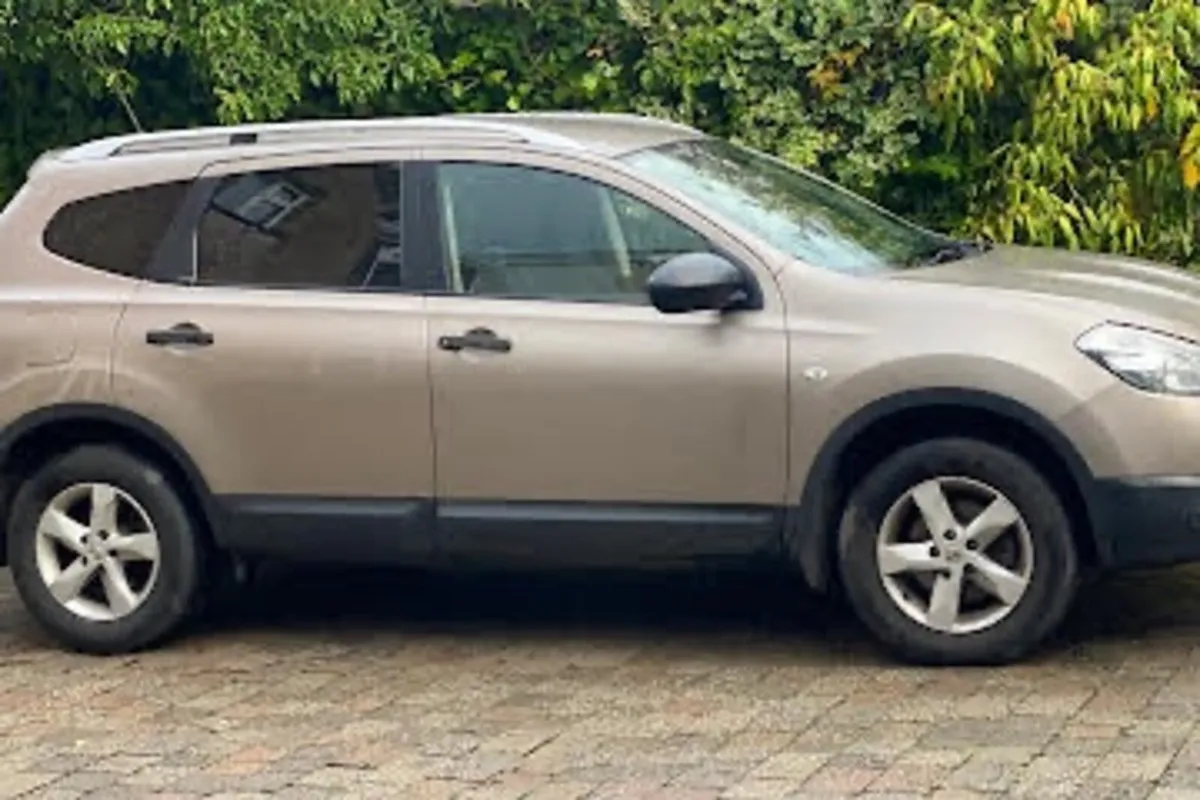 Nissan Qashqai+2 2013 - Image 1