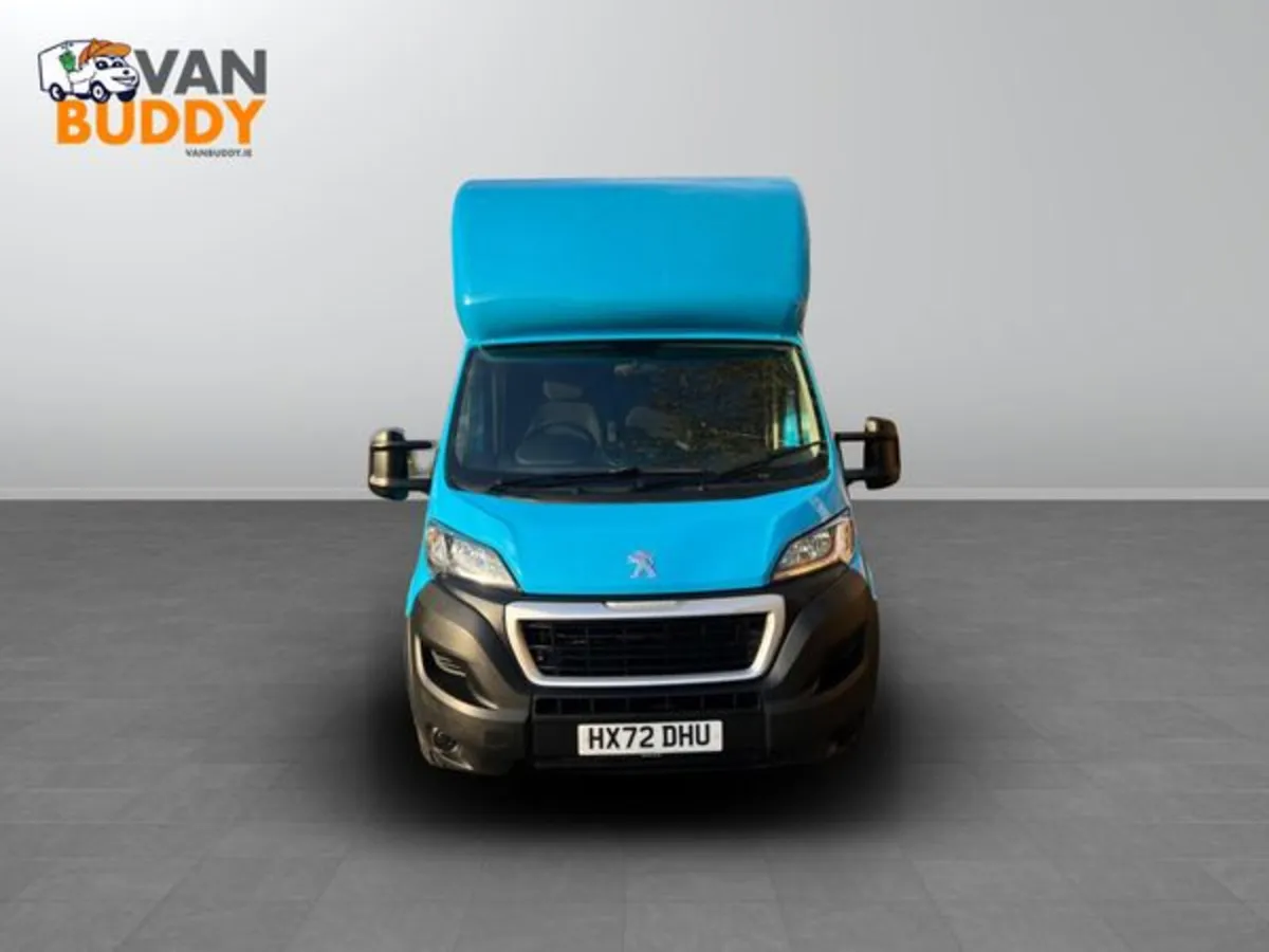 2022 Peugeot Boxer 2.2 BlueHDi 335 S Platform Cab - Image 4