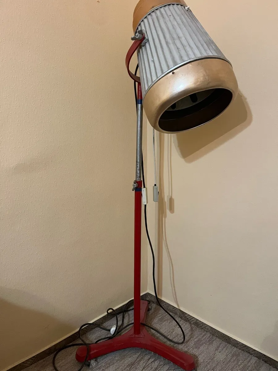 Old hairdryer - Image 1