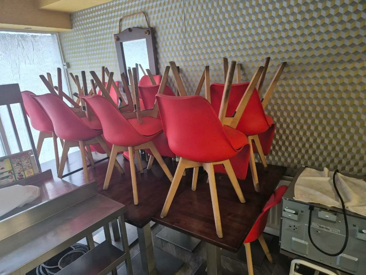 Restaurant/Cafe tables and chairs