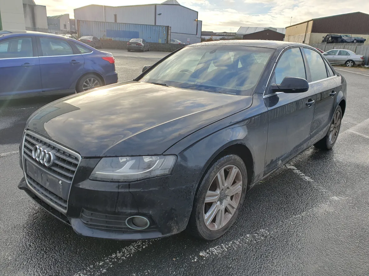 11 AUDI A4  SE 2.0 TDI (CAG) AUTO FOR BREAKING - Image 2