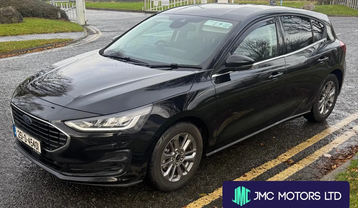Ford Focus 2025 Titanium - Image 3