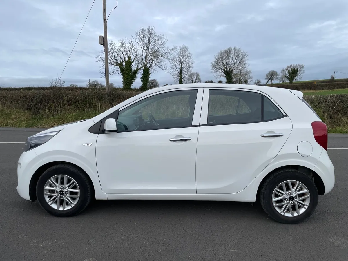 2024 Kia Picanto K1 1.0 petrol manual - Image 4