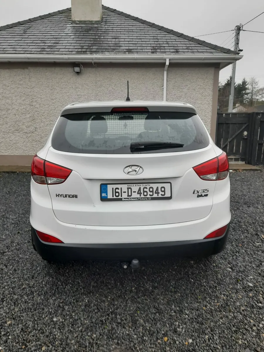 161 Hyundai ix35 - Image 3
