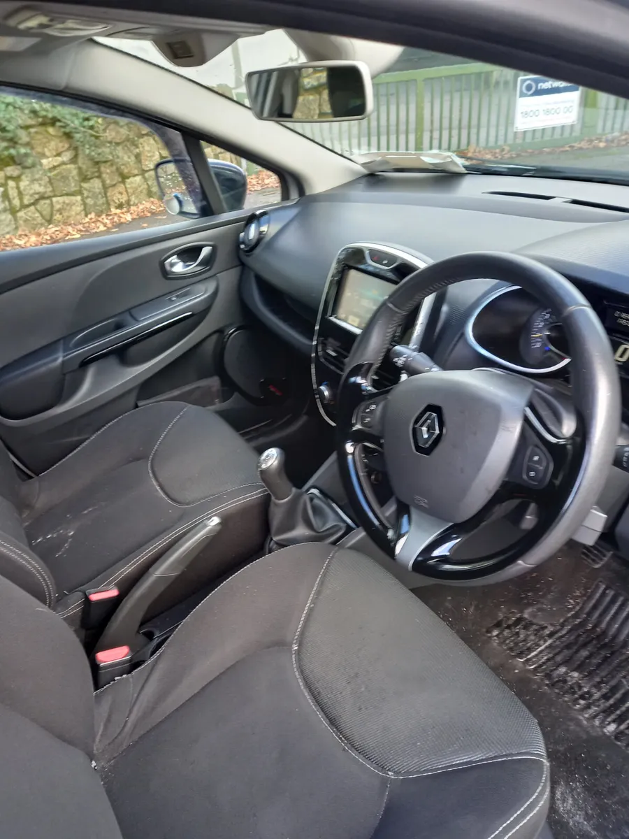 2015 Renault Clio Dynamique 1L Petrol - Image 3