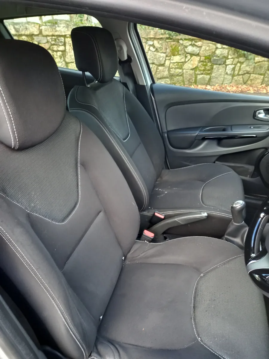 2015 Renault Clio Dynamique 1L Petrol - Image 2