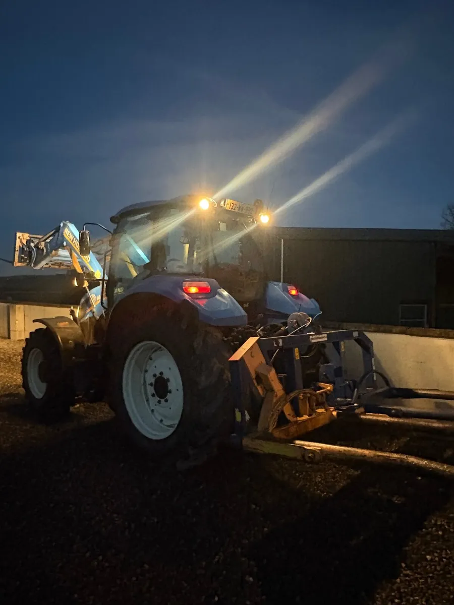 New Holland T5 105 - Image 2