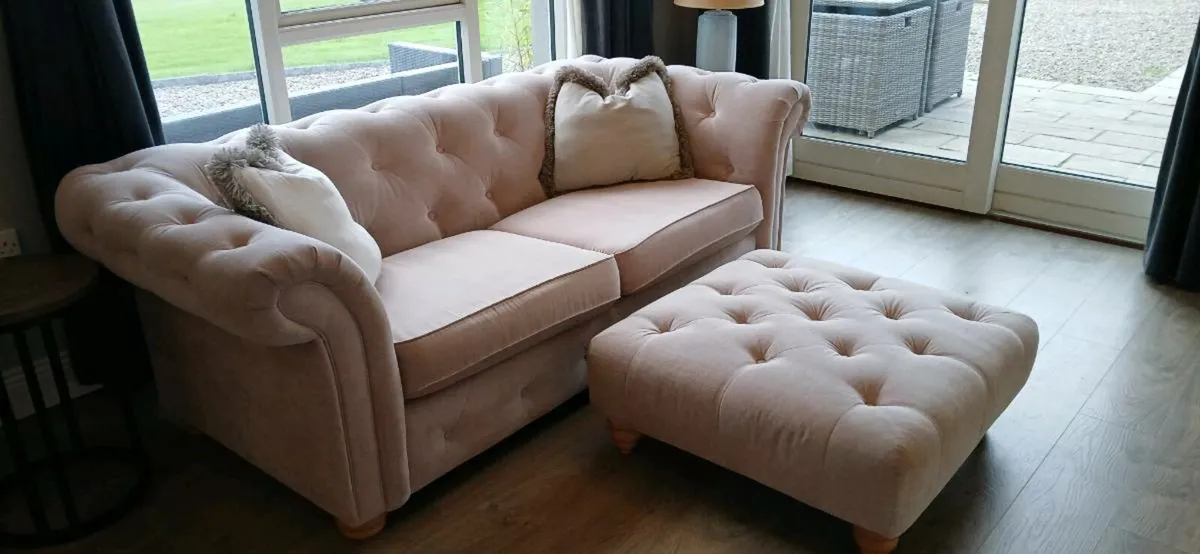 Chesterfield button back Sofas - Image 4
