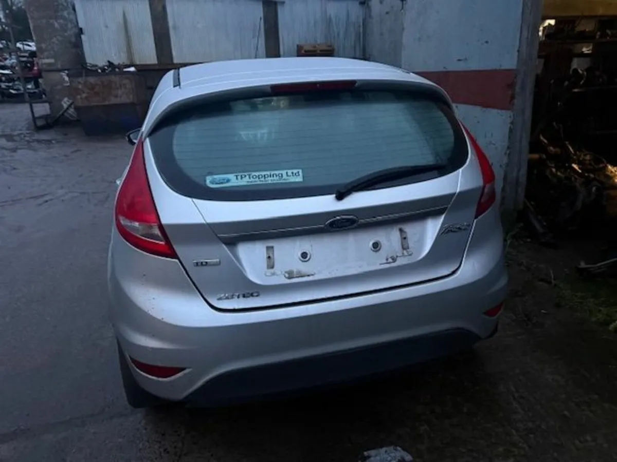 2011 FORD FIESTA 1.4L-D - Image 2