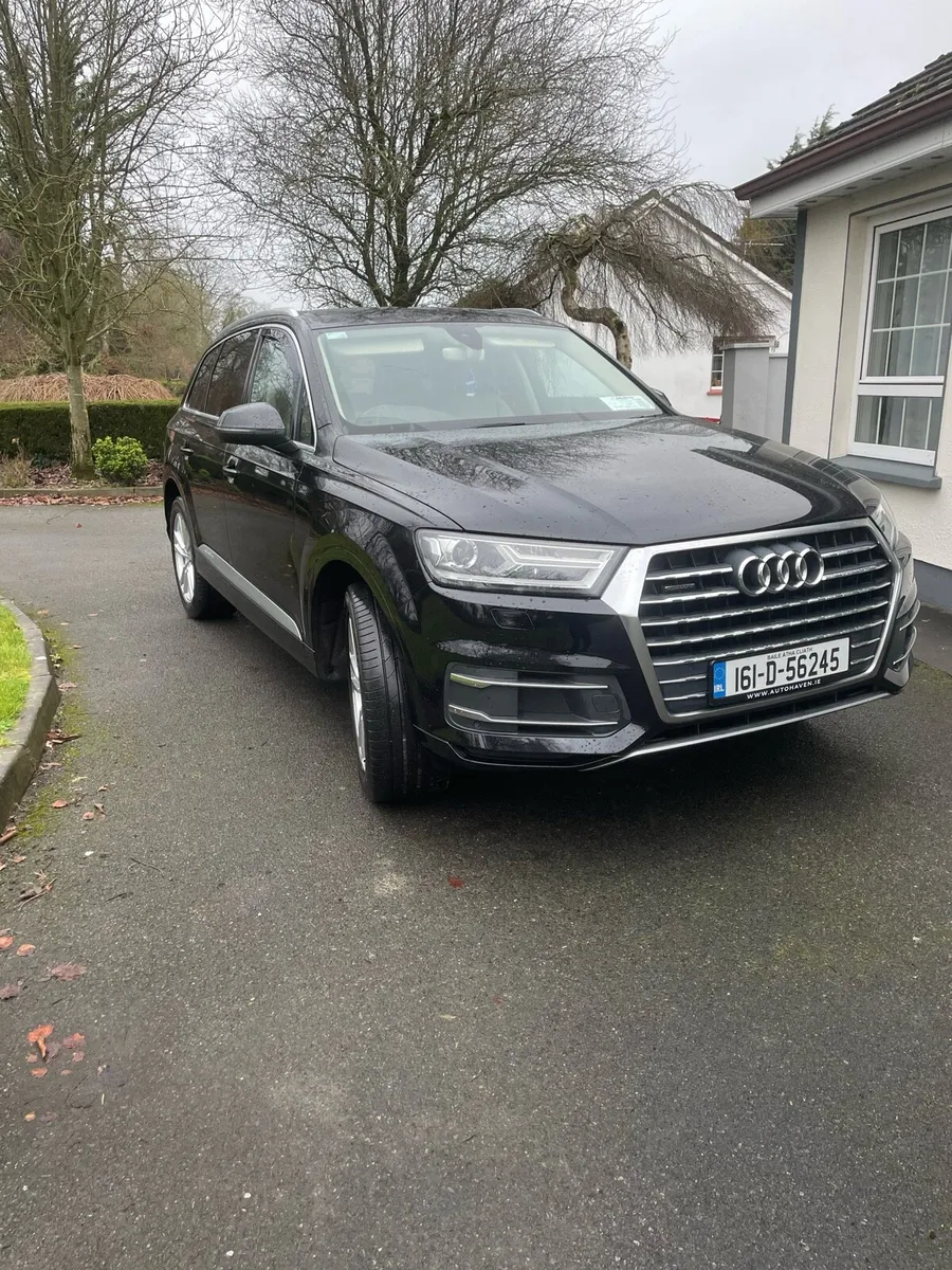 Audi q7 - Image 2