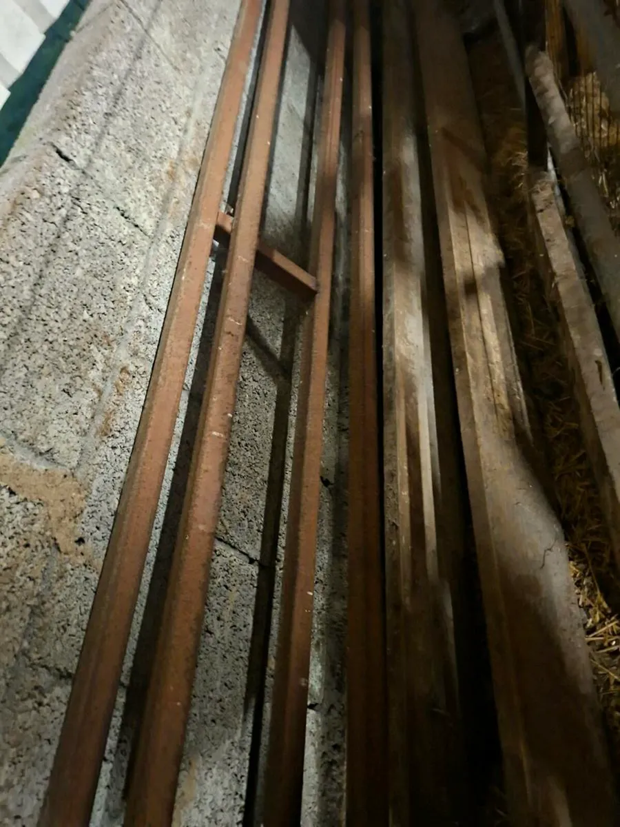 Sheep feeders - Image 4