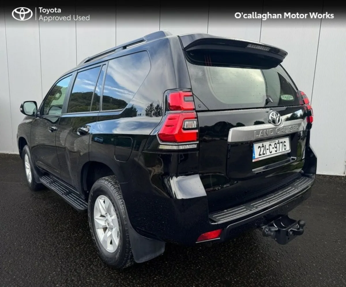 Toyota Land Cruiser LAND CRUISER LWB COMM A/T - Image 3