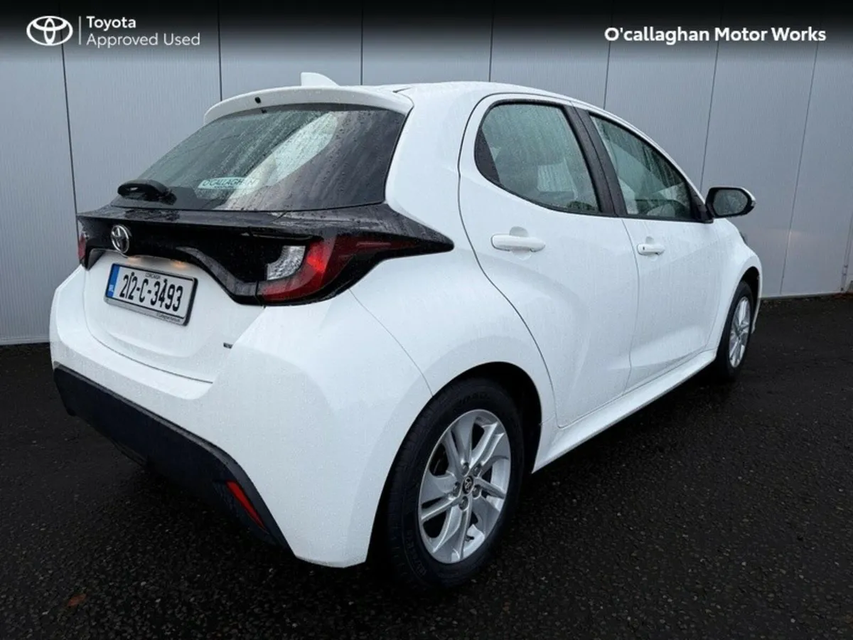 Toyota Yaris YARIS 1.0 LUNA - Image 4