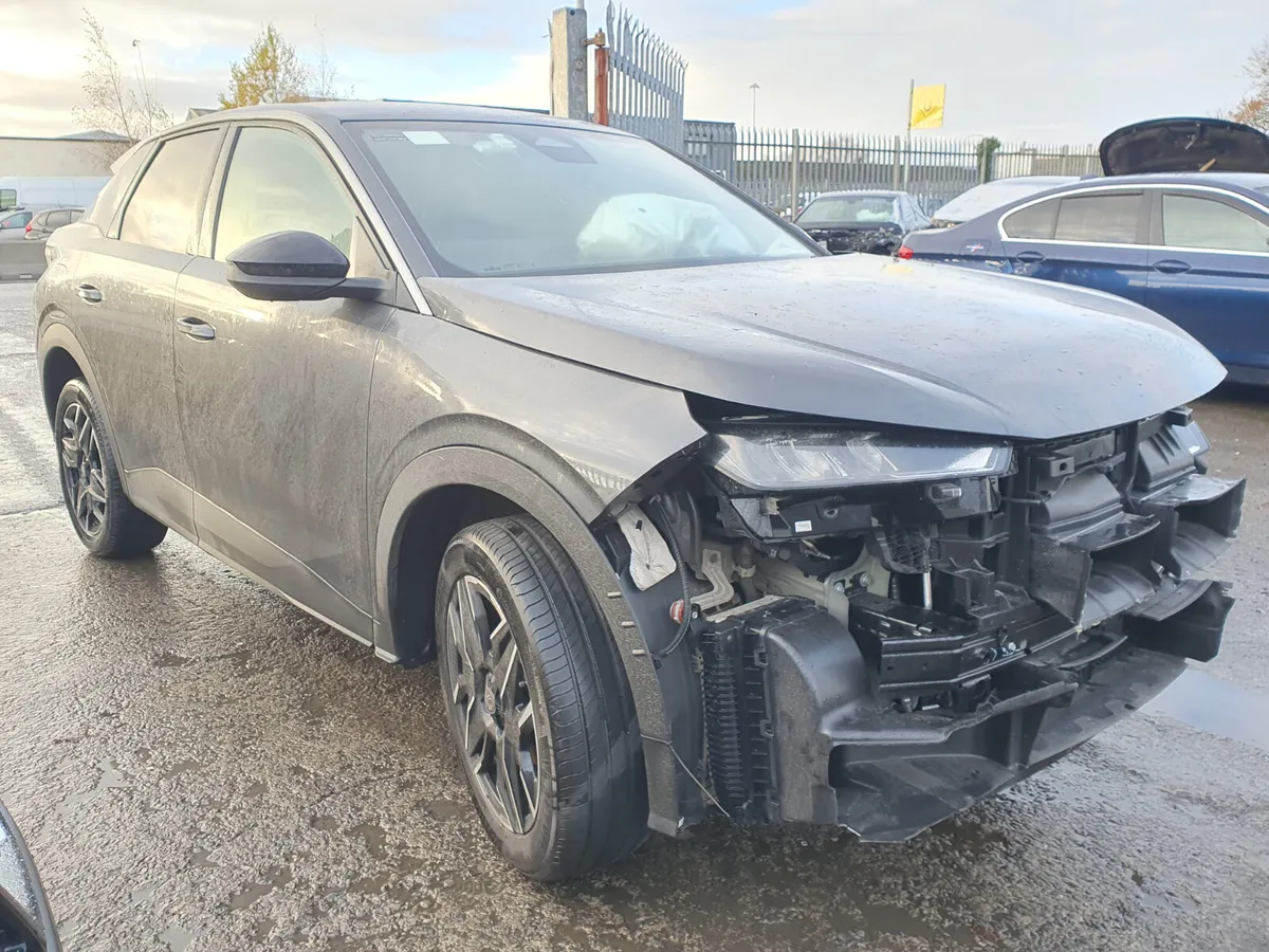 25 PEUGEOT 3008  1.2 P MHEV FOR BREAKING - Image 1