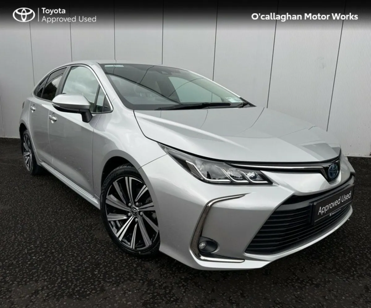 Toyota Corolla HYBRID LUNA SP SPORT 4DR - Image 1