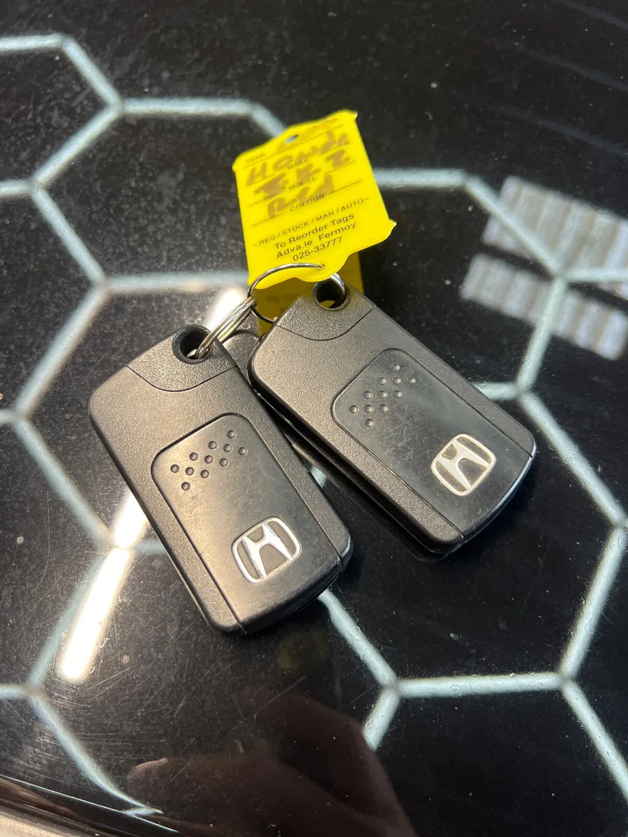 Honda CR-Z 2014 Automatic Hybrid - Image 4