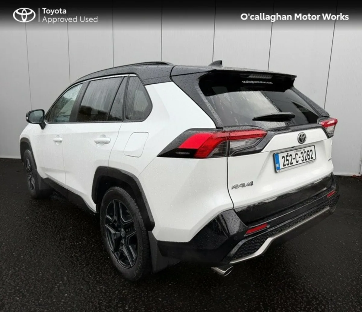 Toyota RAV4 RAV4 PLUG-IN HYB GR SPORT - Image 3