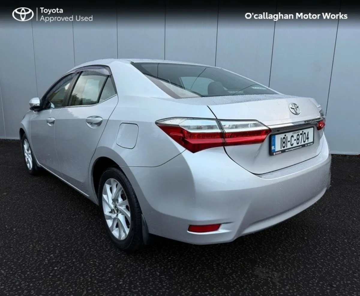 Toyota Corolla 1.4 D-4D LUNA 4DR - Image 3