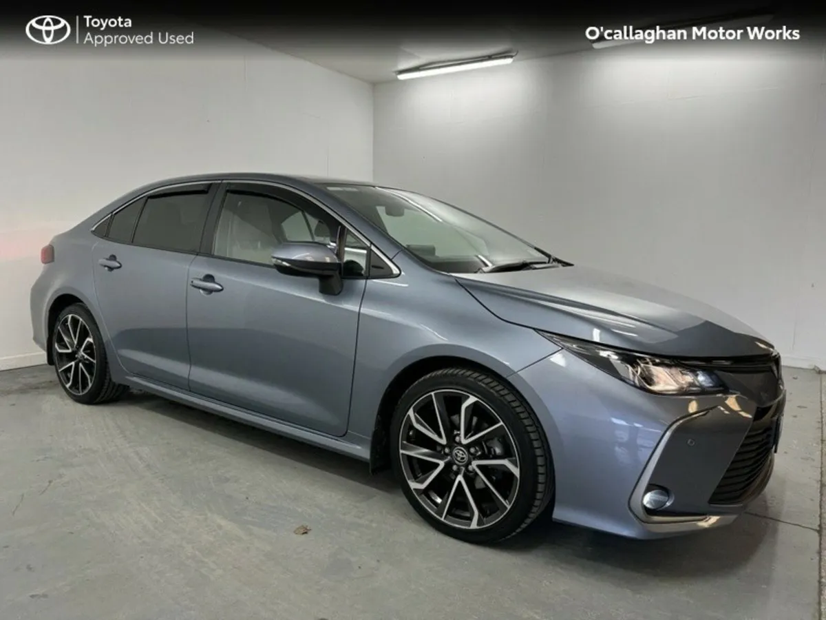 Toyota Corolla COROLLA HYBRID SOL SALOON - Image 1