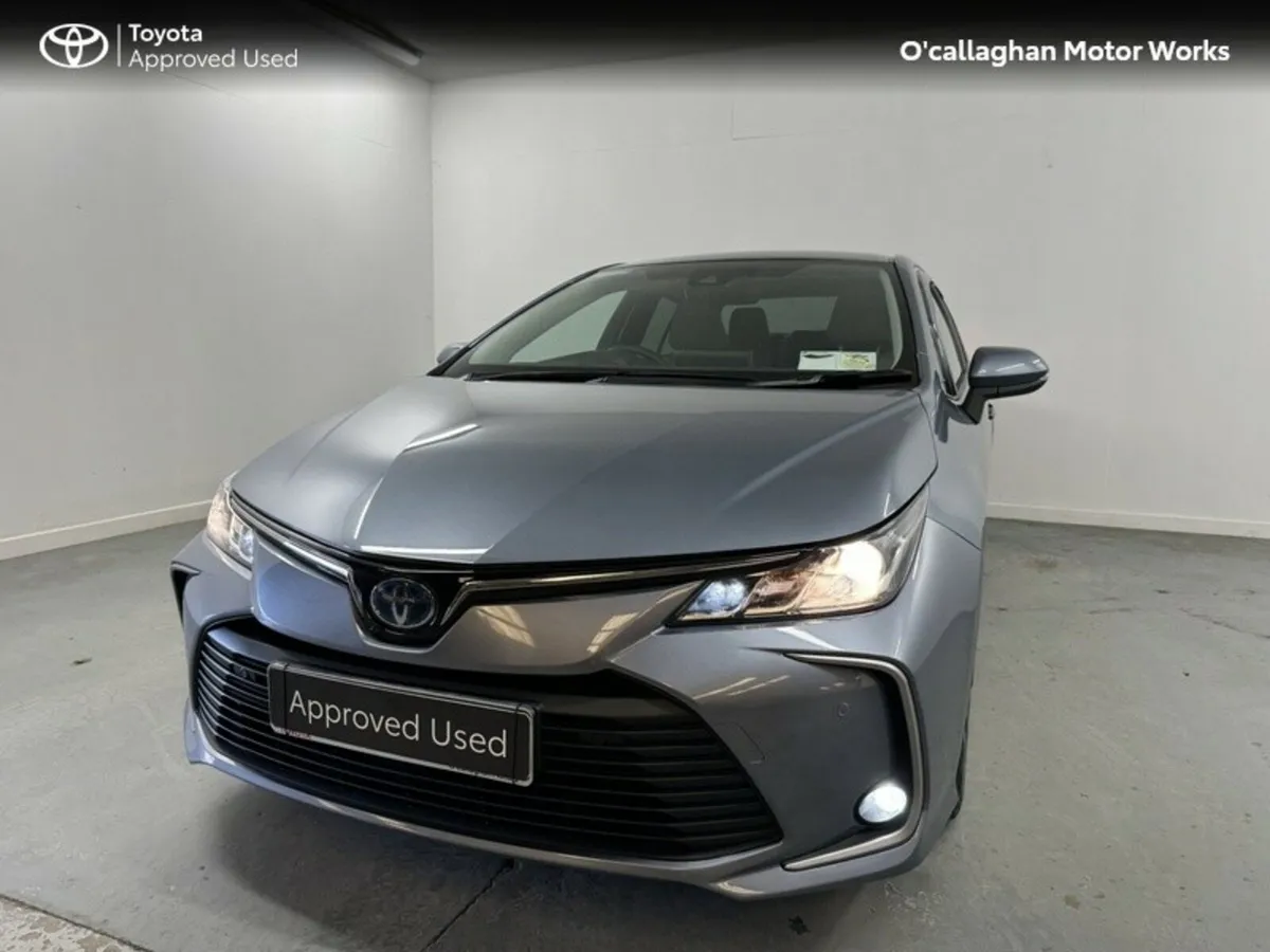 Toyota Corolla COROLLA HYBRID SOL SALOON - Image 3