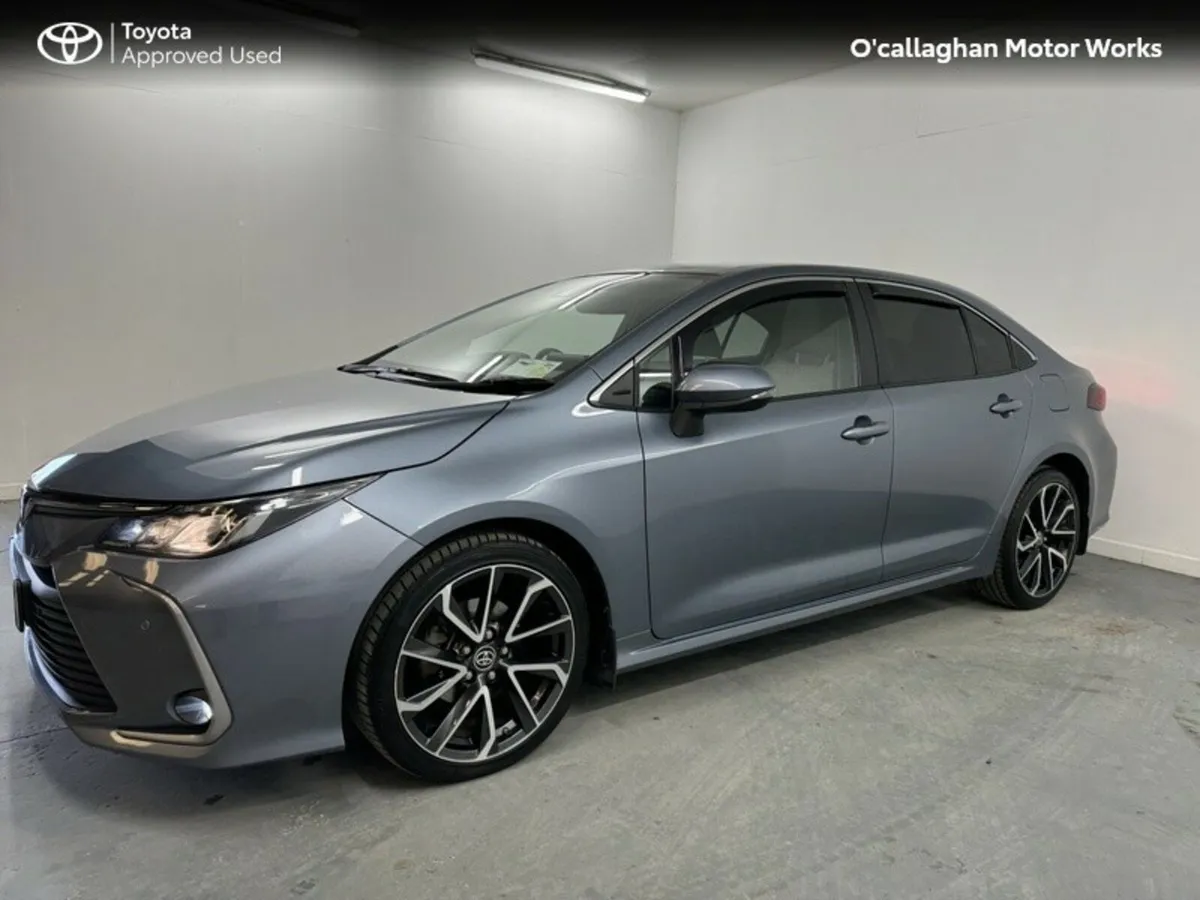 Toyota Corolla COROLLA HYBRID SOL SALOON - Image 4
