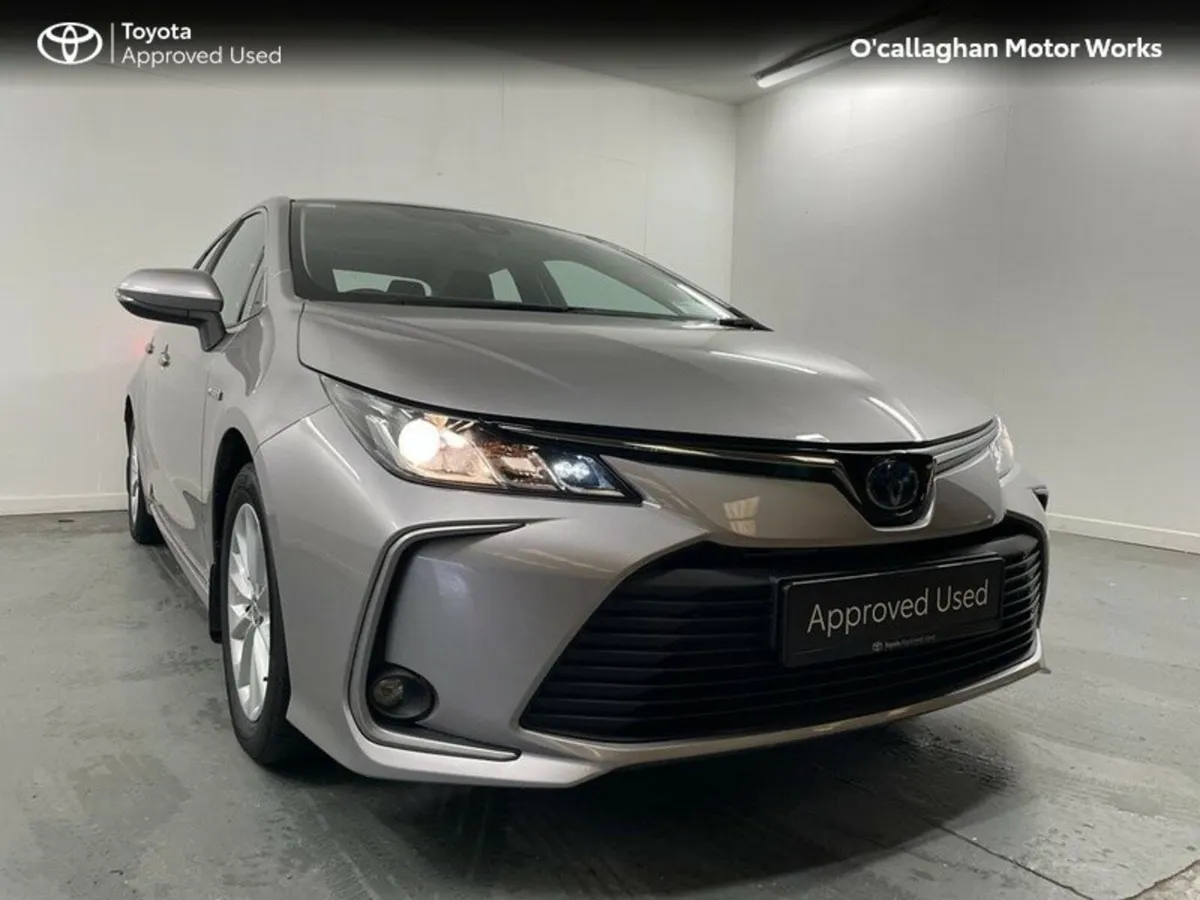 Toyota Corolla COROLLA HYB LUNA SALOON - Image 2