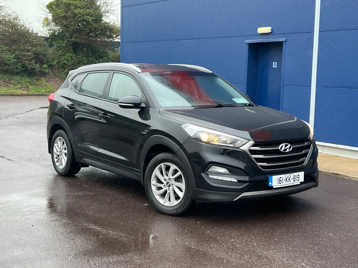 Hyundai Tucson 2016 **Great Value ** - Image 2