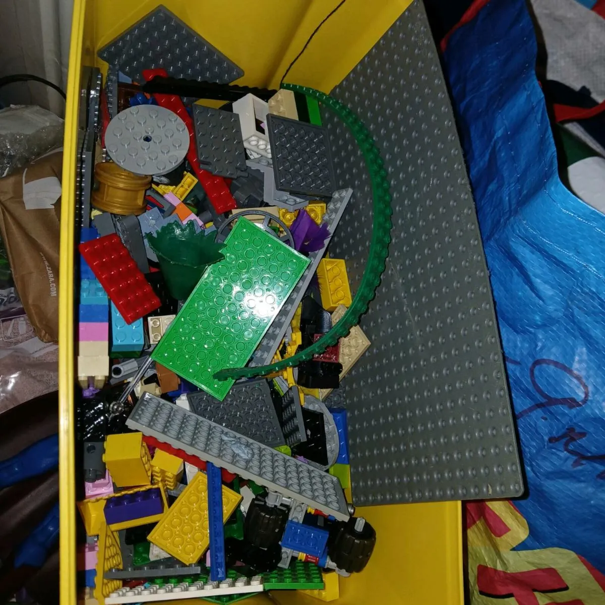 Lego - Image 1
