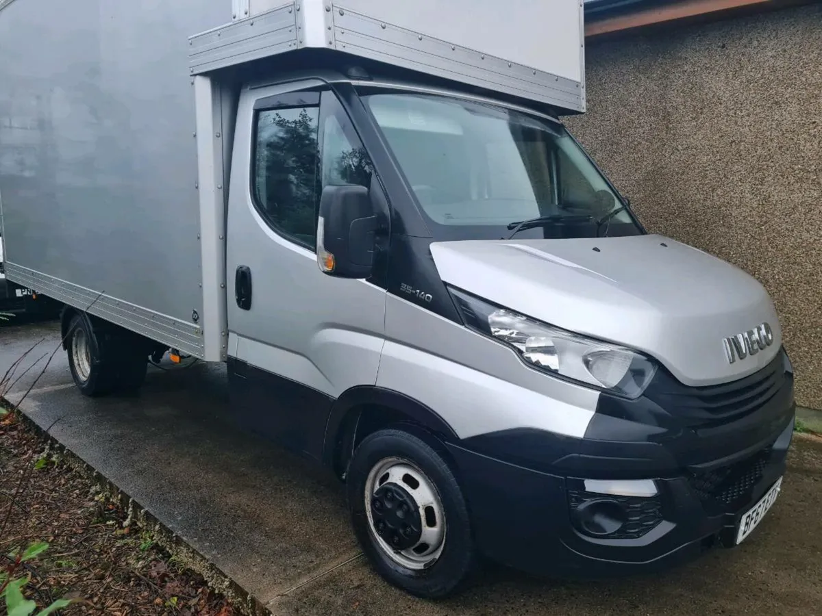 2017 IVECO DAILY TW LUTON ** NEEDS ENGINE ** - Image 1