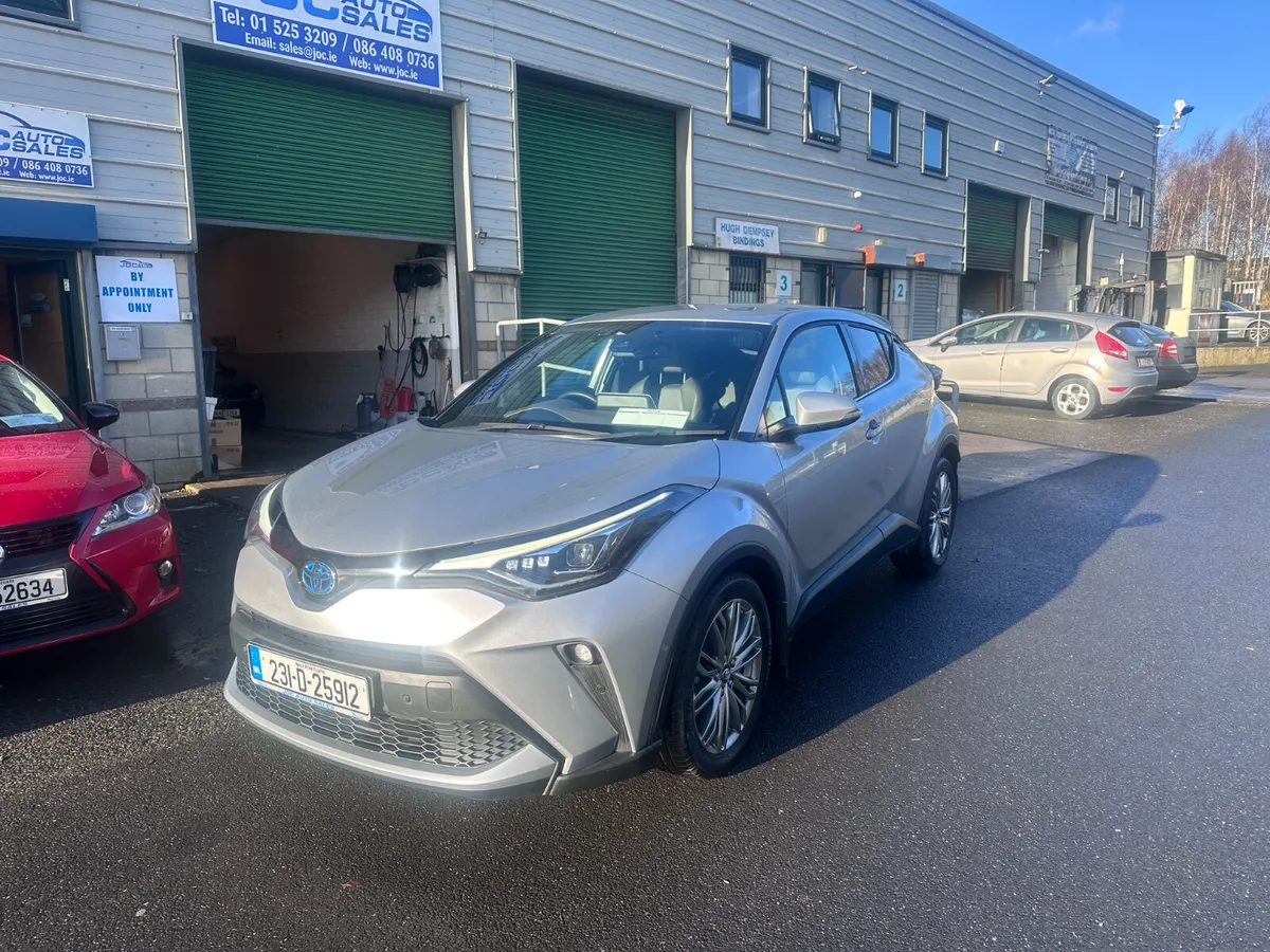 Toyota C-HR 1.8 Hybrid Sol, 2023 - Image 3