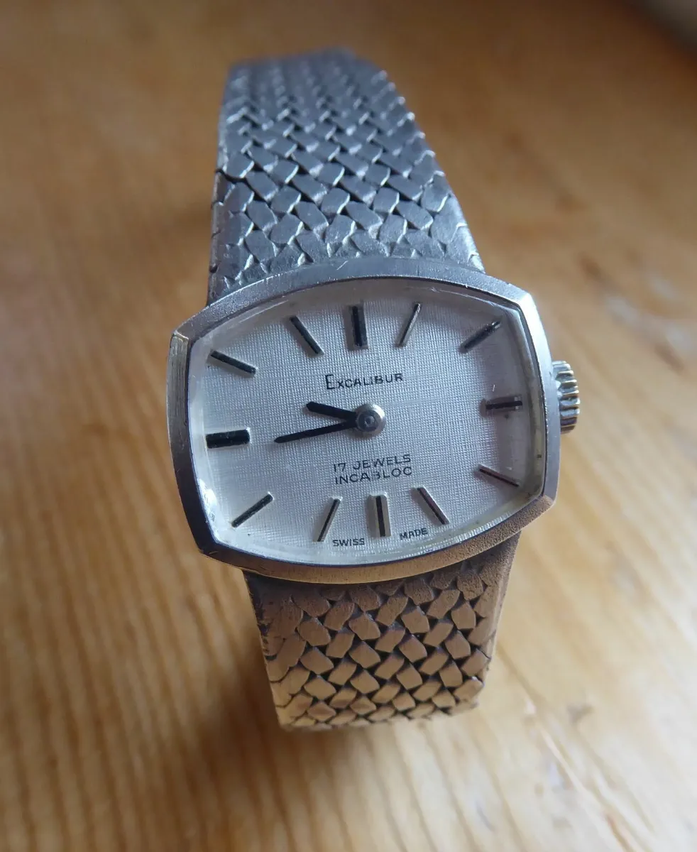 Hallmarked vintage silver watch. Running, Wt 27g - Image 2