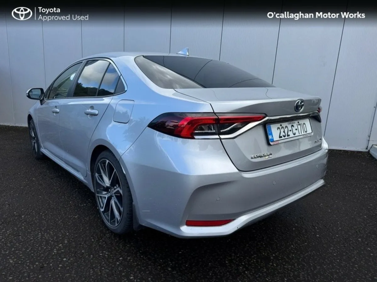 Toyota Corolla SOL SALOON 4DR AUTO - Image 3