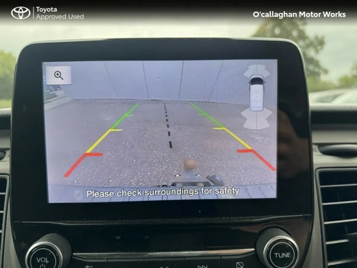 Ford Transit Custom 300S TREND 2.0 TD 170 M6 SWB 3 - Image 4