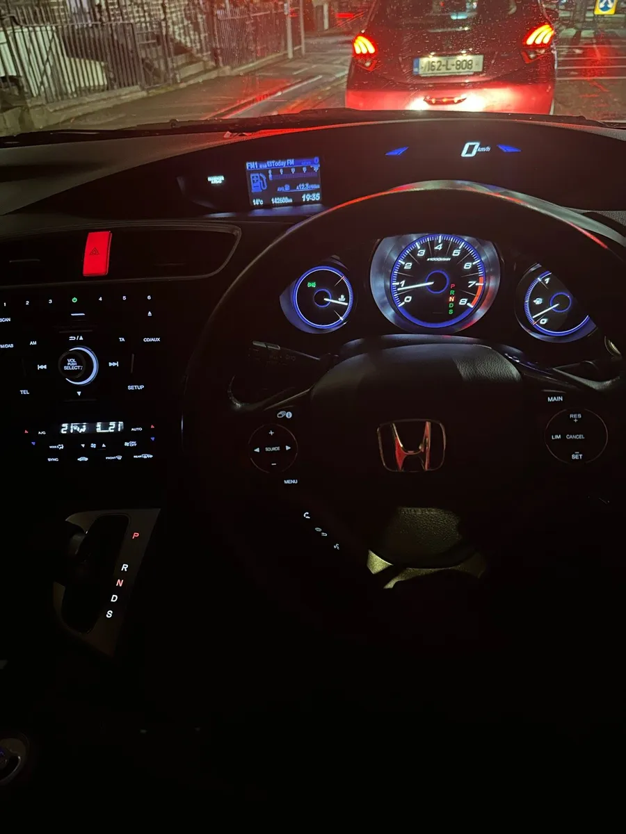 Honda Civic automatic 1.8 petrol 145... Km - Image 3