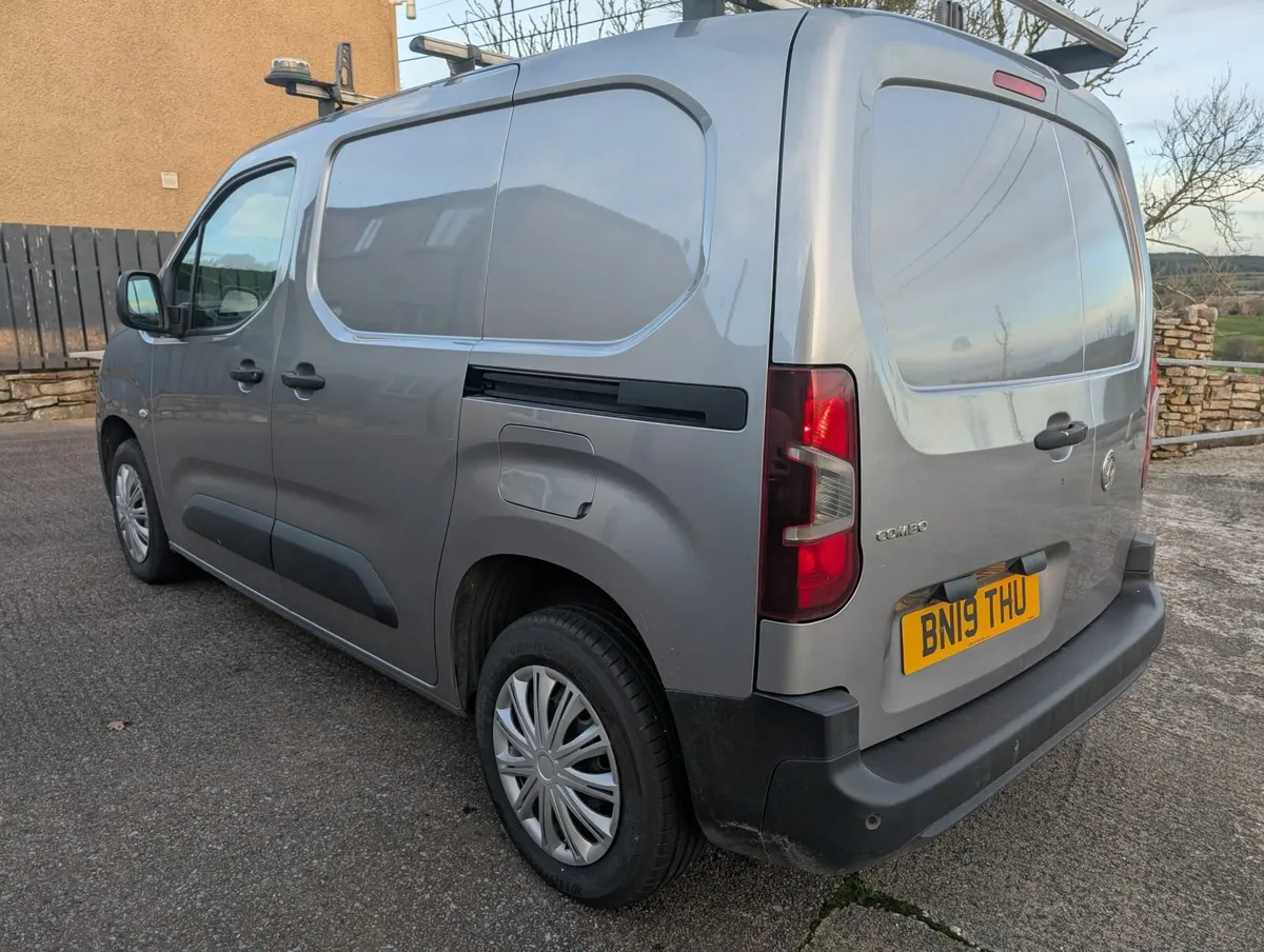 Vauxhall Combo 2019 - Image 2