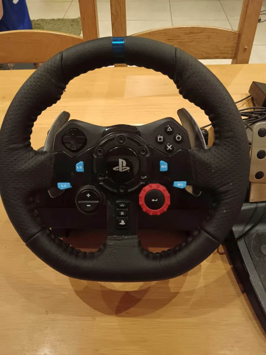 PlayStation steering wheel - Image 1