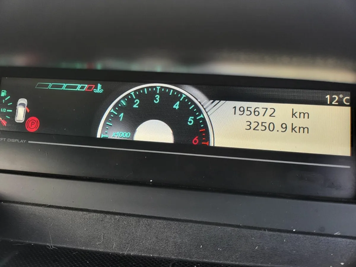 Renault grand Scenic  2011. D 1.5 for breaking - Image 3