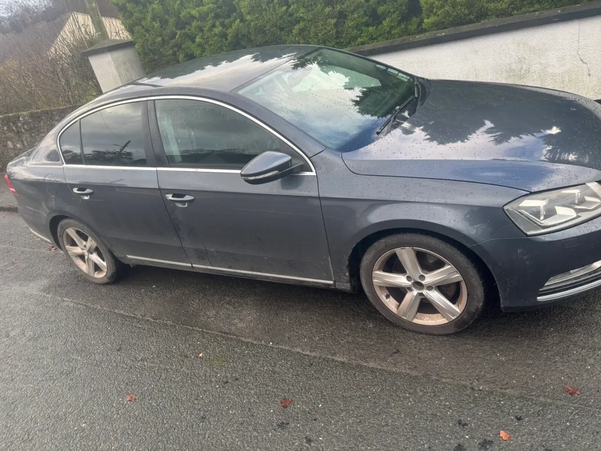 2011 Volkswagen Passat 1.6 tdi - Image 2