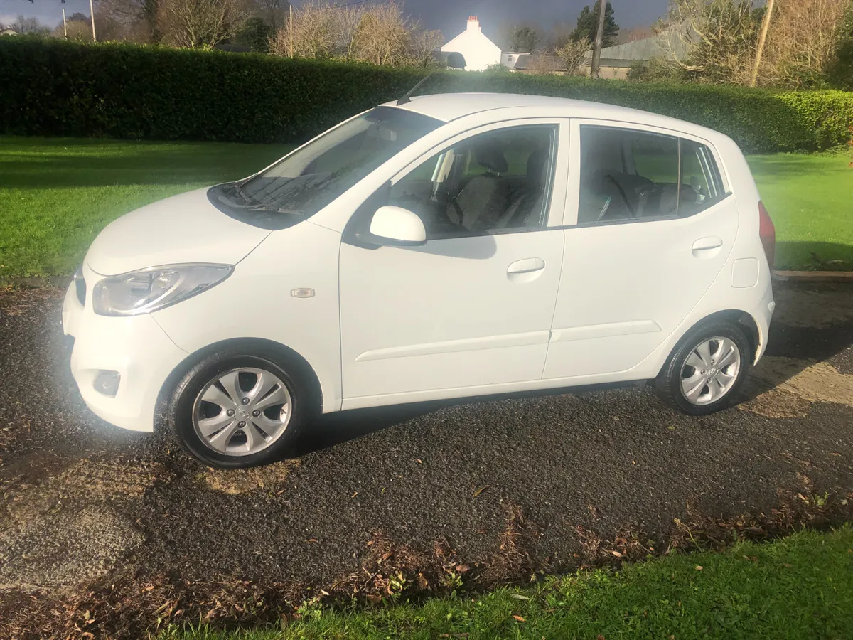HYUNDAI I10 ACTIVE ONLY 50 THOUSAND MILES - Image 4