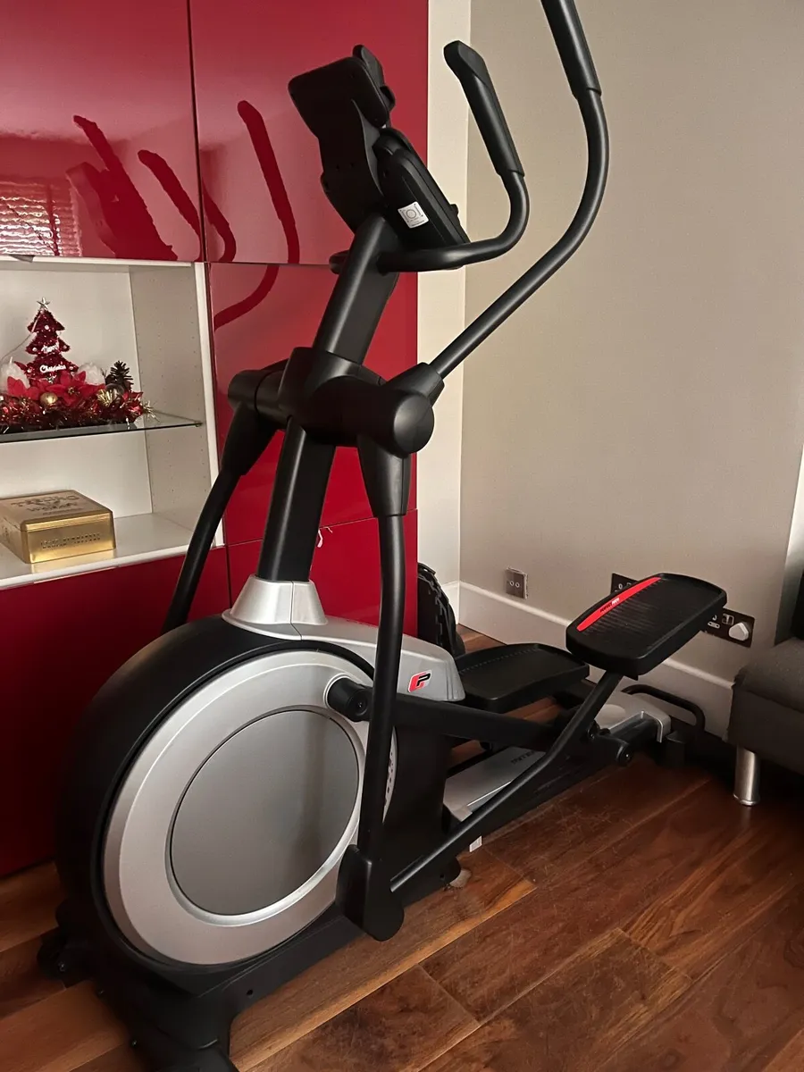 Cross Trainer - Image 1