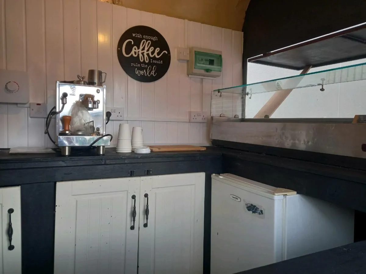 Horsebox Catering Trailer - Image 4