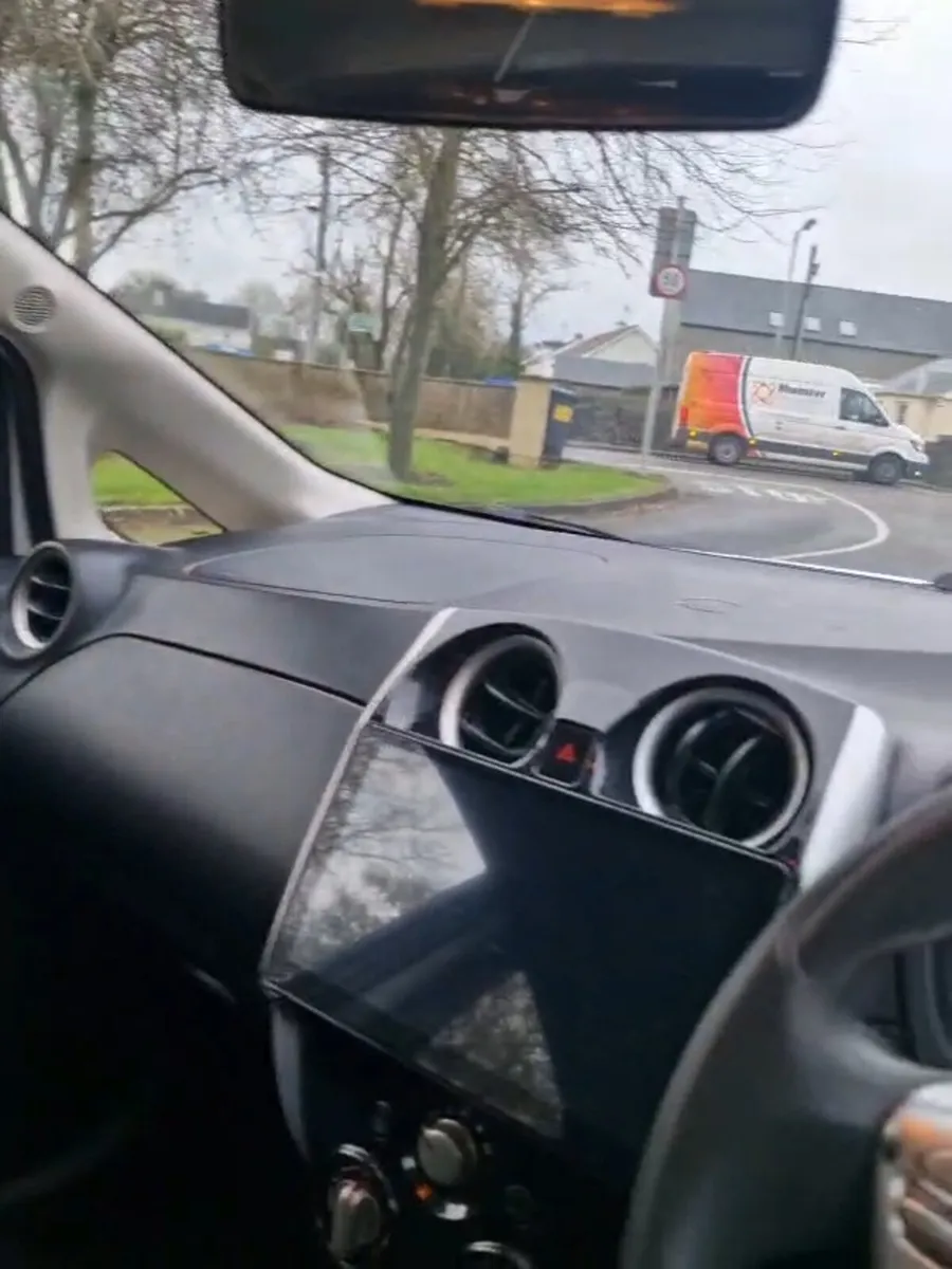 Nissan Note 2014 CVT - Image 3