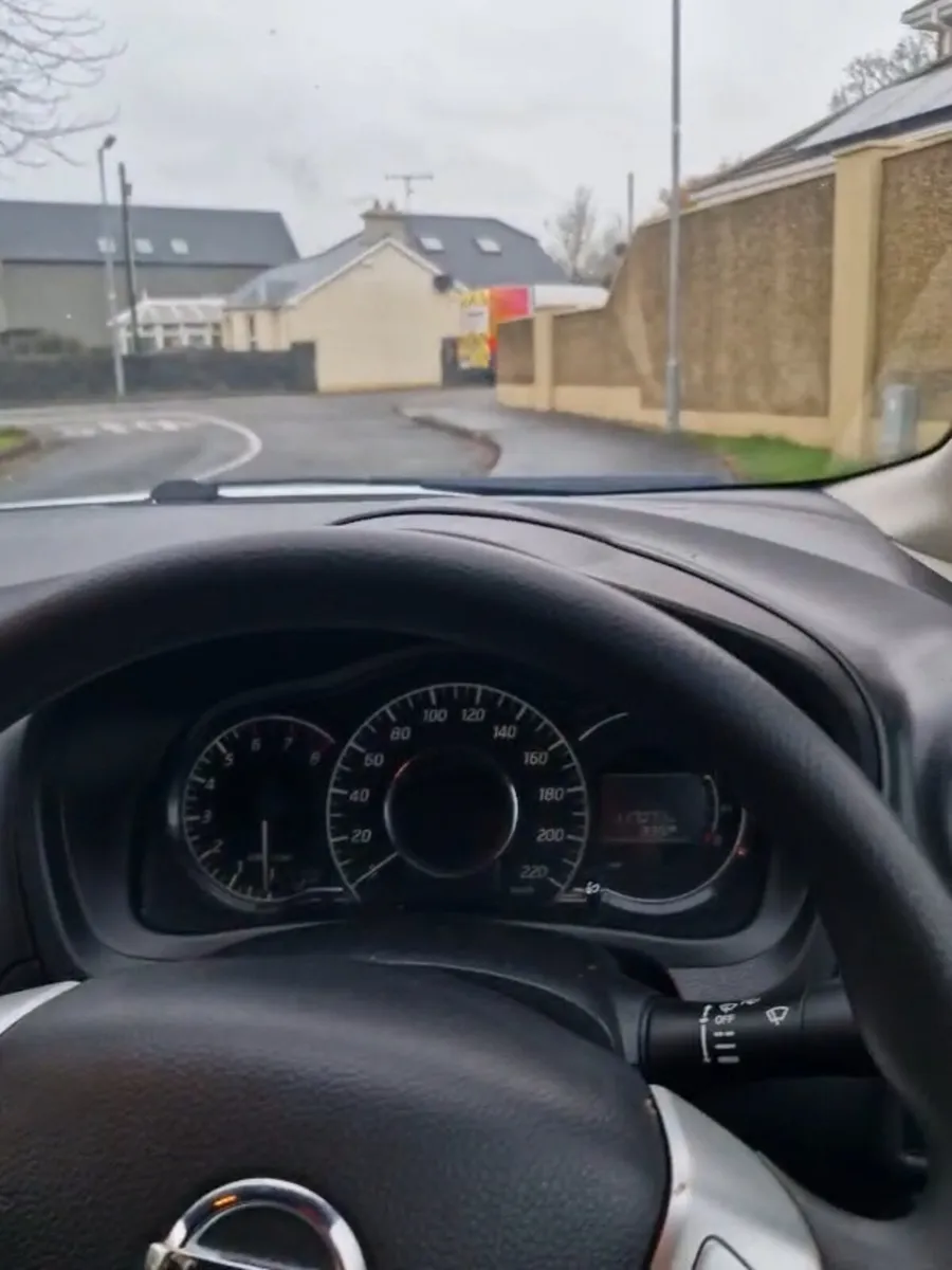 Nissan Note 2014 CVT - Image 4