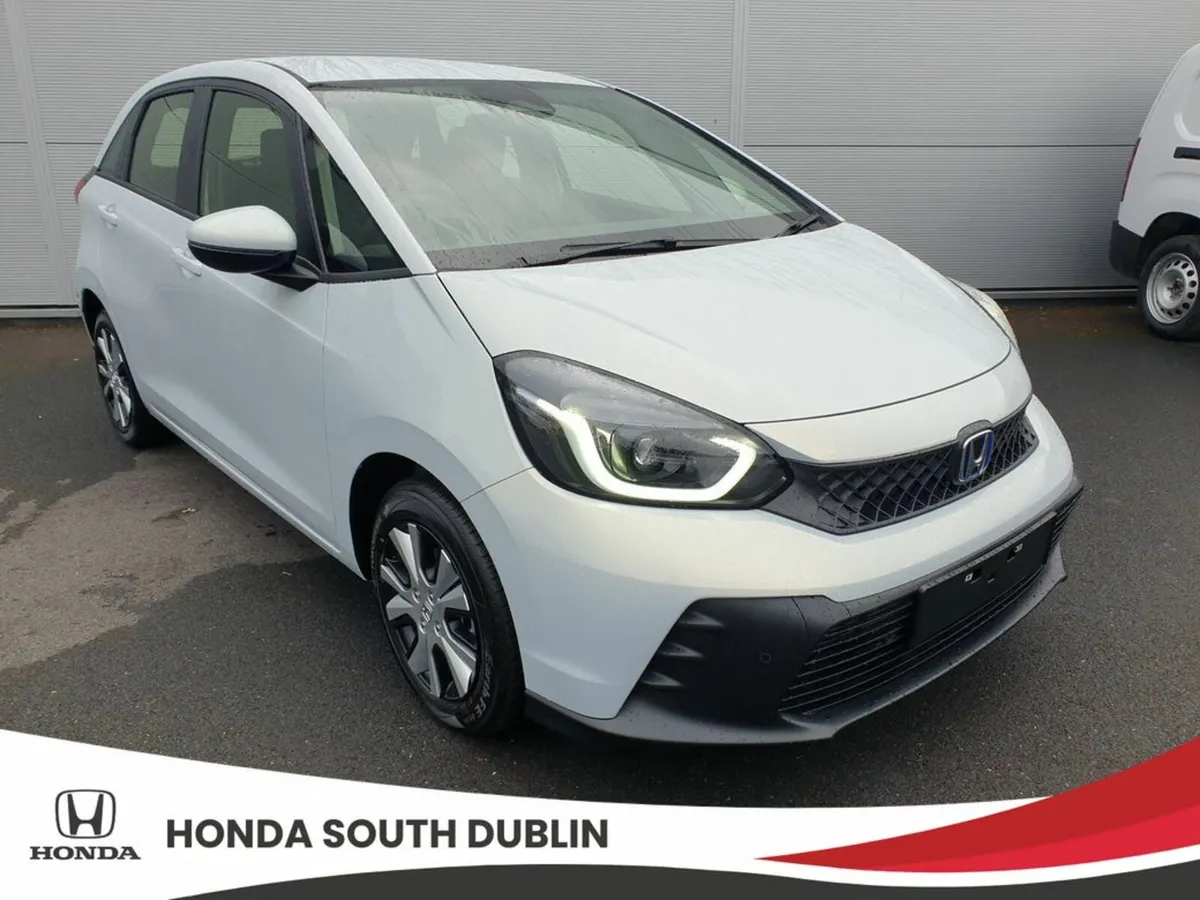 Honda Jazz "Elegance" Model Hybrid 1.5 Available t - Image 4