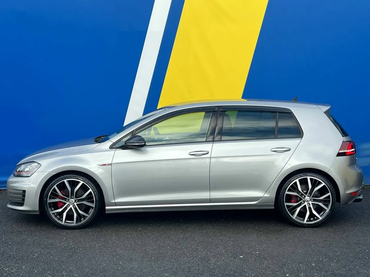 Volkswagen Golf GTI 2.0 TSI AUTO // FULL SERVICE H - Image 4
