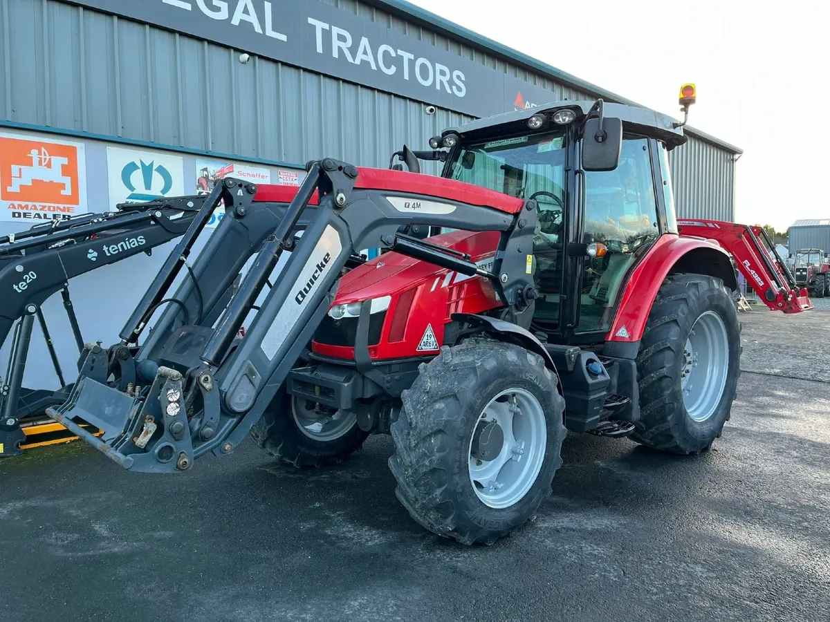 Massey Ferguson  5712 SL with Quicke Q4m  Loader - Image 1